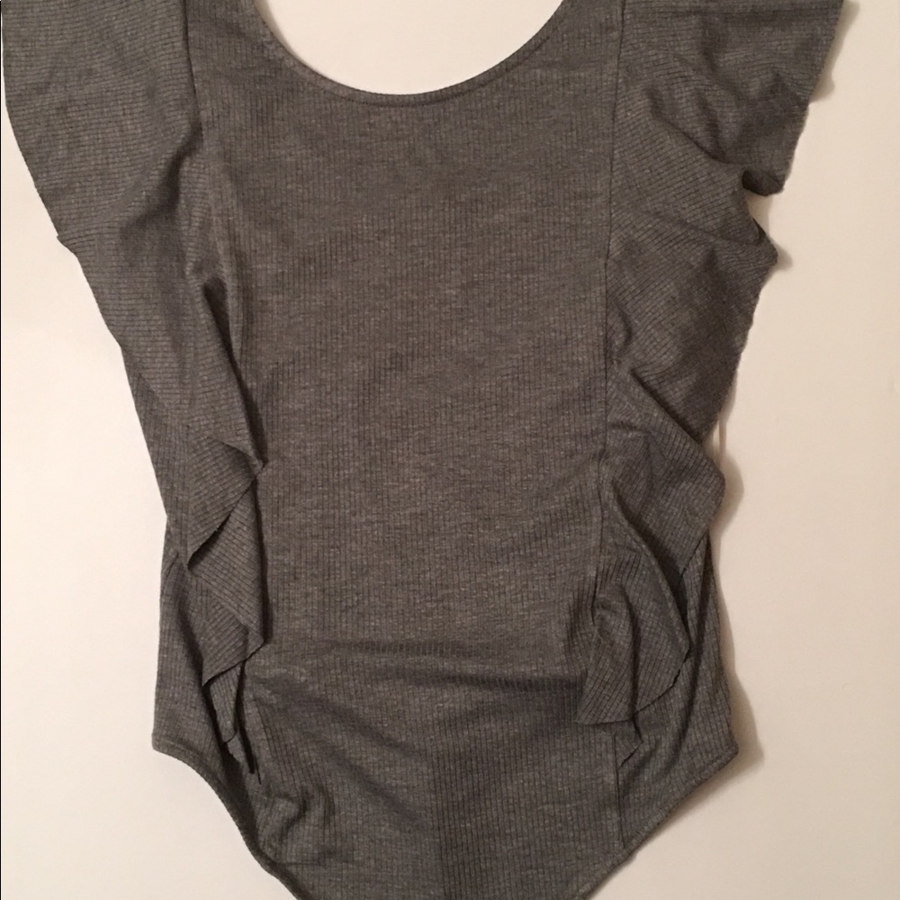 1.State Ruffle Edge Bodysuit NWT - Picture 6 of 8